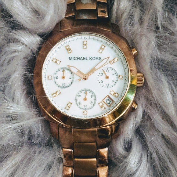 Michael Kors Accessories - Michael Kors rose gold mother of pearl watch